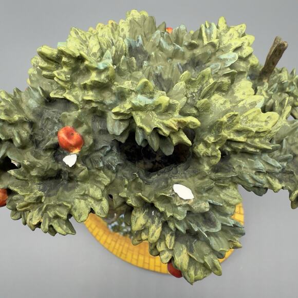 Franklin Mint Wizard of Oz Dorothy and Wicked Apple Tree Figurine Read - Picture 7 of 12